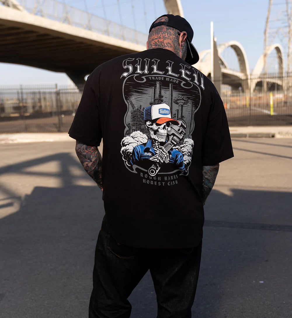 DEATH GRIP STANDARD TEE