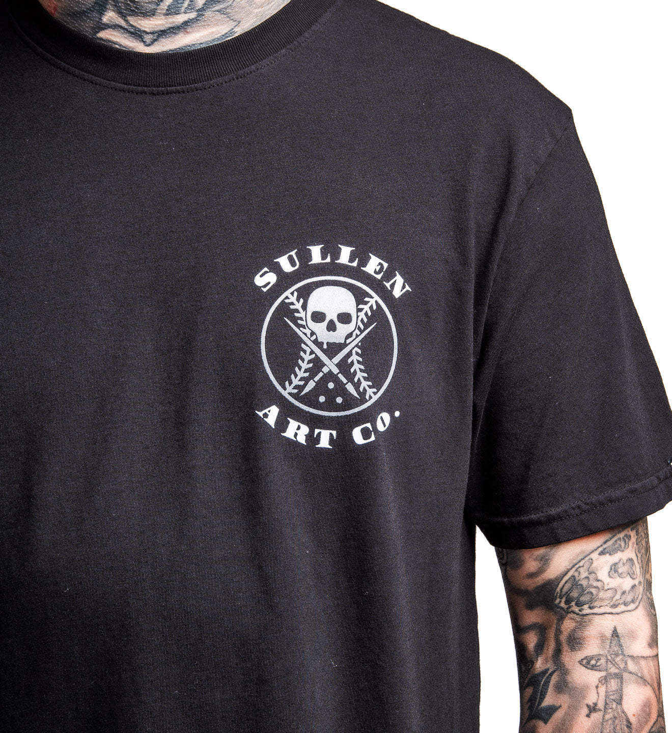 LOOKING TO SCORE PREMIUM TEE