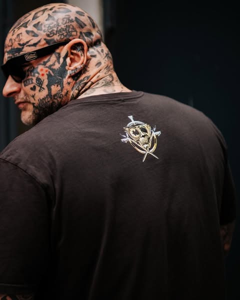 SULLEN FLY 4 SHINY BLACK