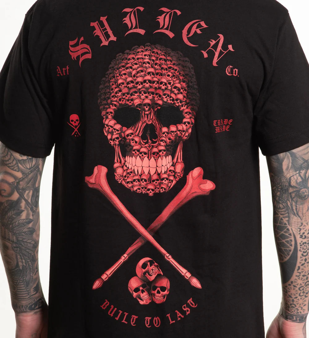 SKULLS BADGE STANDARD TEE