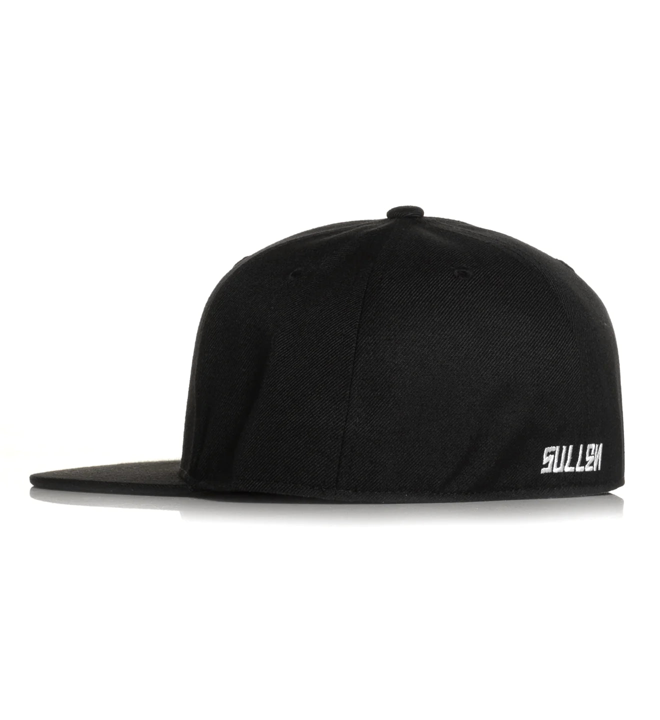 BADGE FITTED HAT BLACK