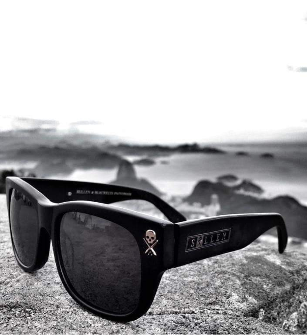NEXT CHAPTER SUNGLASSES BLACK GLOSS