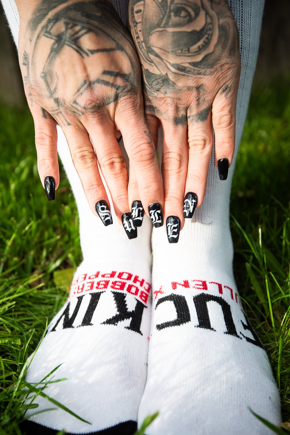 DON'T DIE HIGH SOCKS WHITE RED