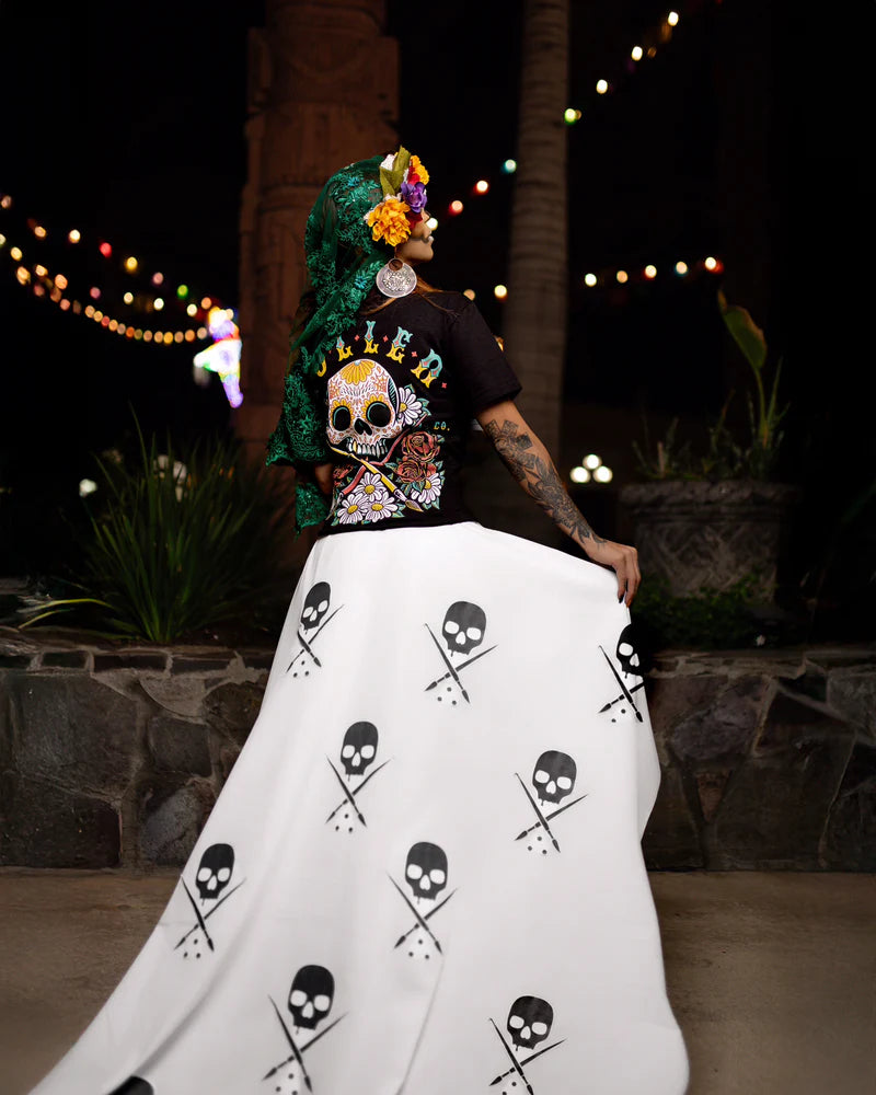 LOS MUERTOS STANDARD TEE