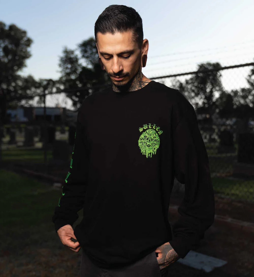 MELTING SKULLS LONG SLEEVE TEE