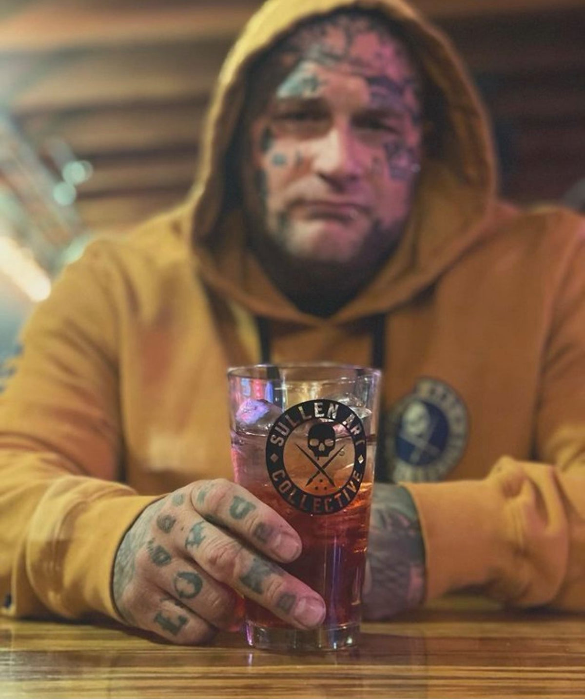 BADGE BEER GLASS SET OF 2