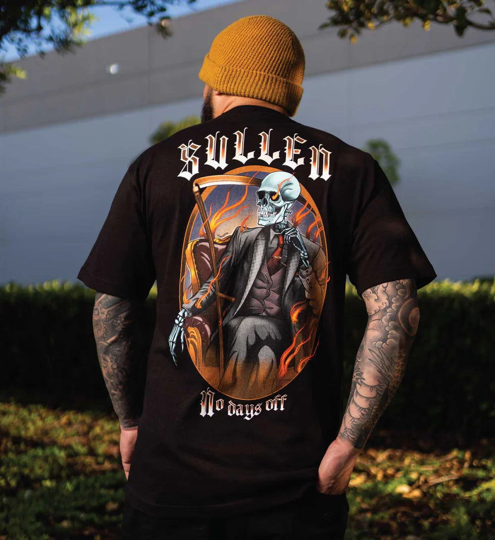NO DAYS OFF STANDARD TEE