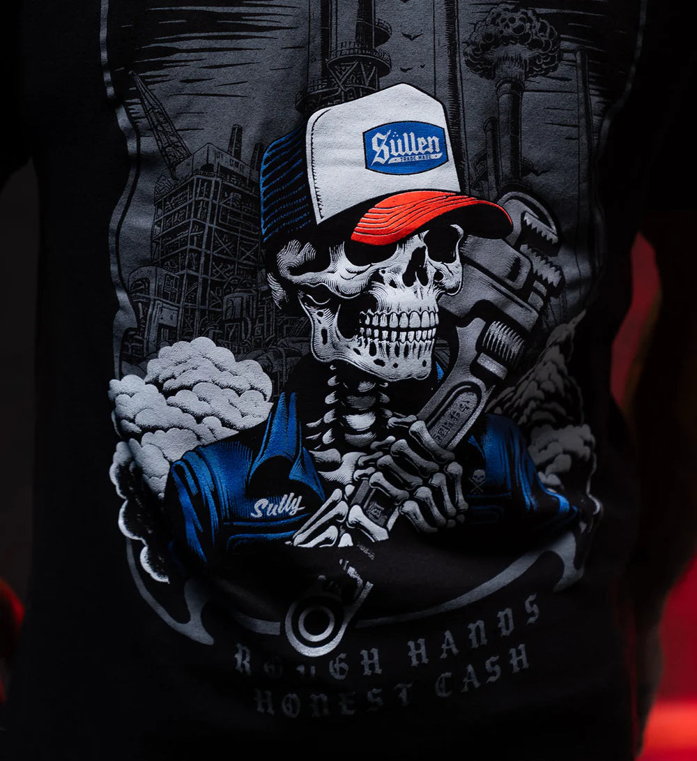 DEATH GRIP STANDARD TEE