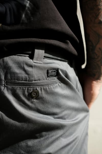 925 RELAXED FIT CHINO STRETCH PANT GREY