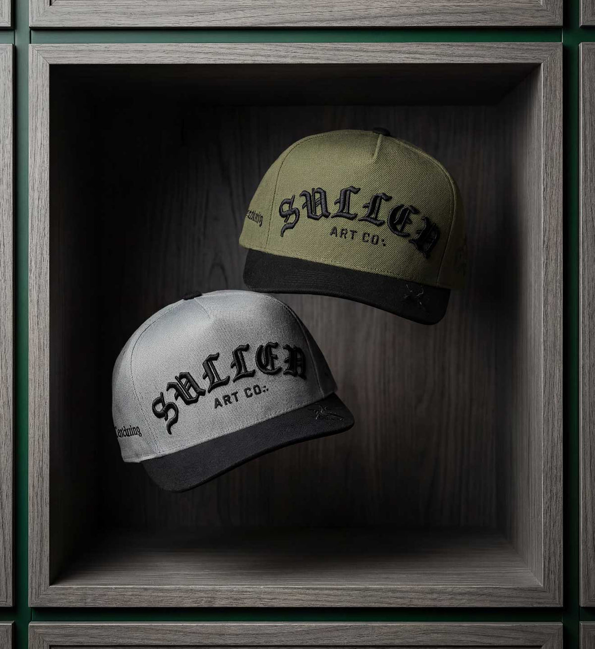 ROCK SCRIPT SNAPBACK CHARCOAL