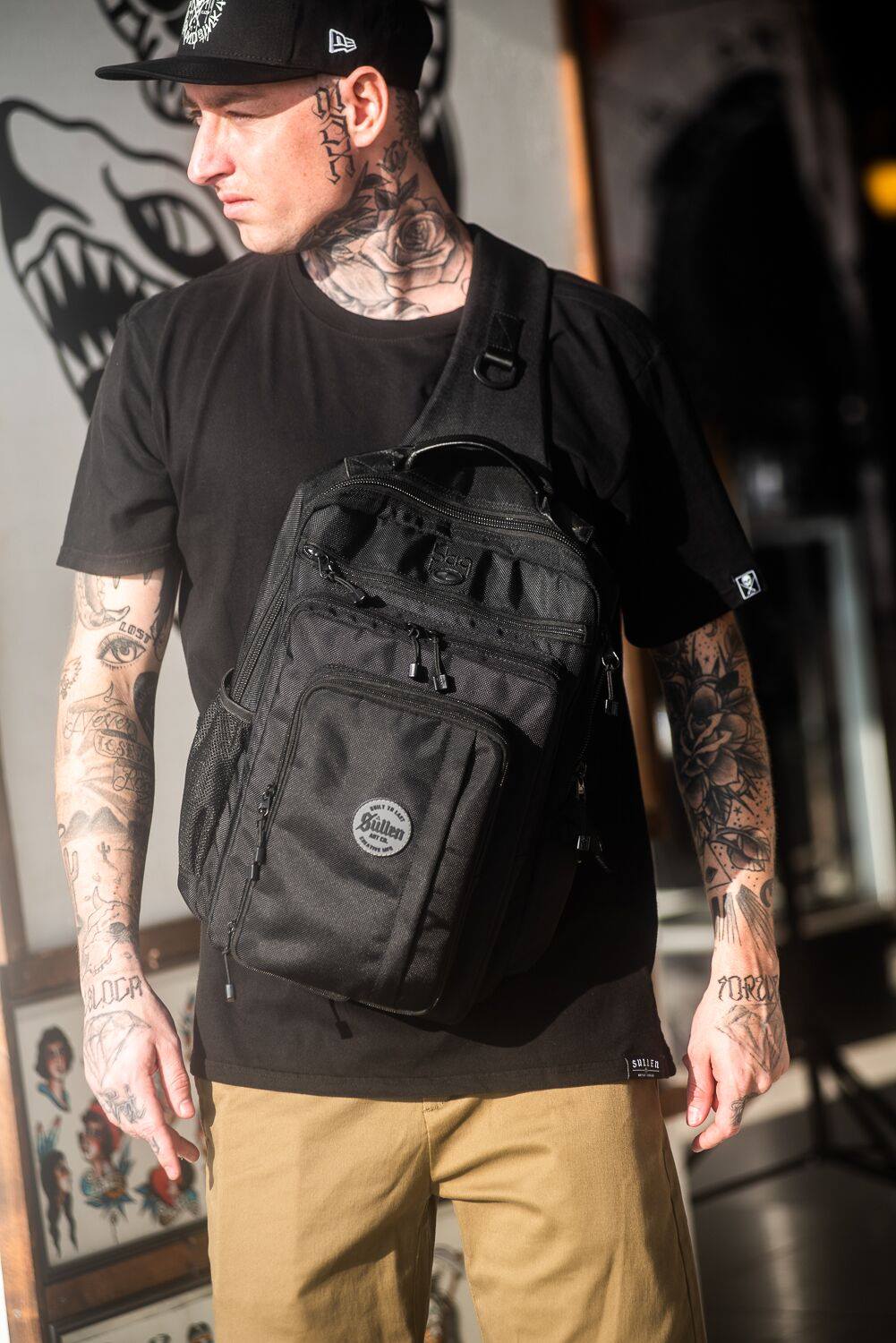 BLAQ PAQ™ COMMUTER SLING BAG