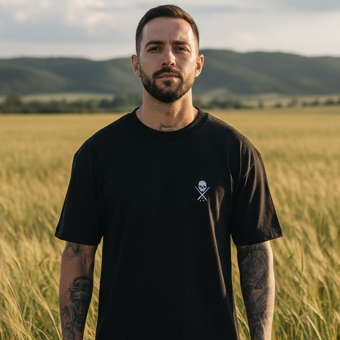 STANDARD ISSUE TEE BLACK/WHITE