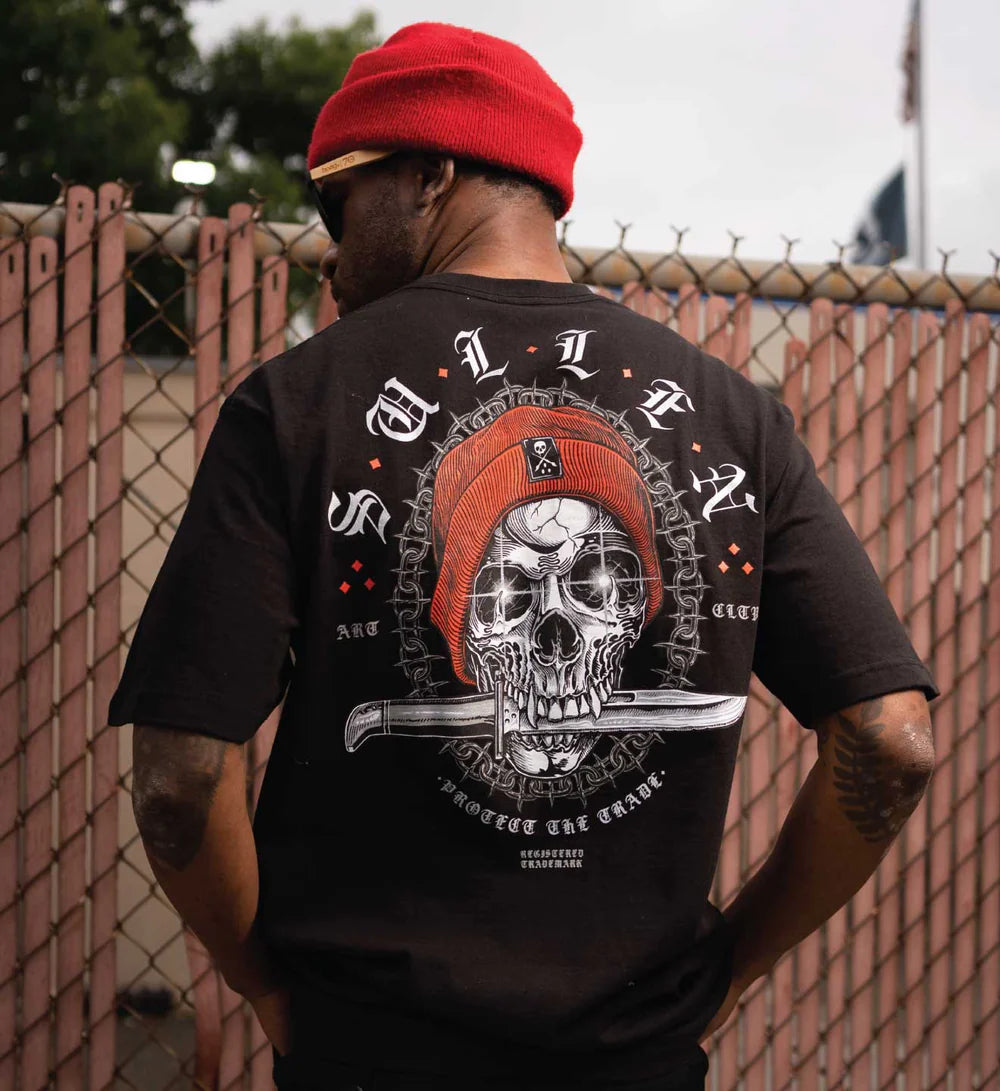 HEIST STANDARD TEE