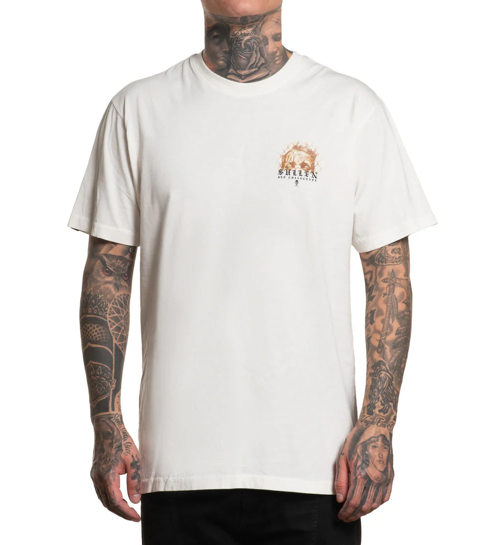 FUTURE FEMININE PREMIUM TEE