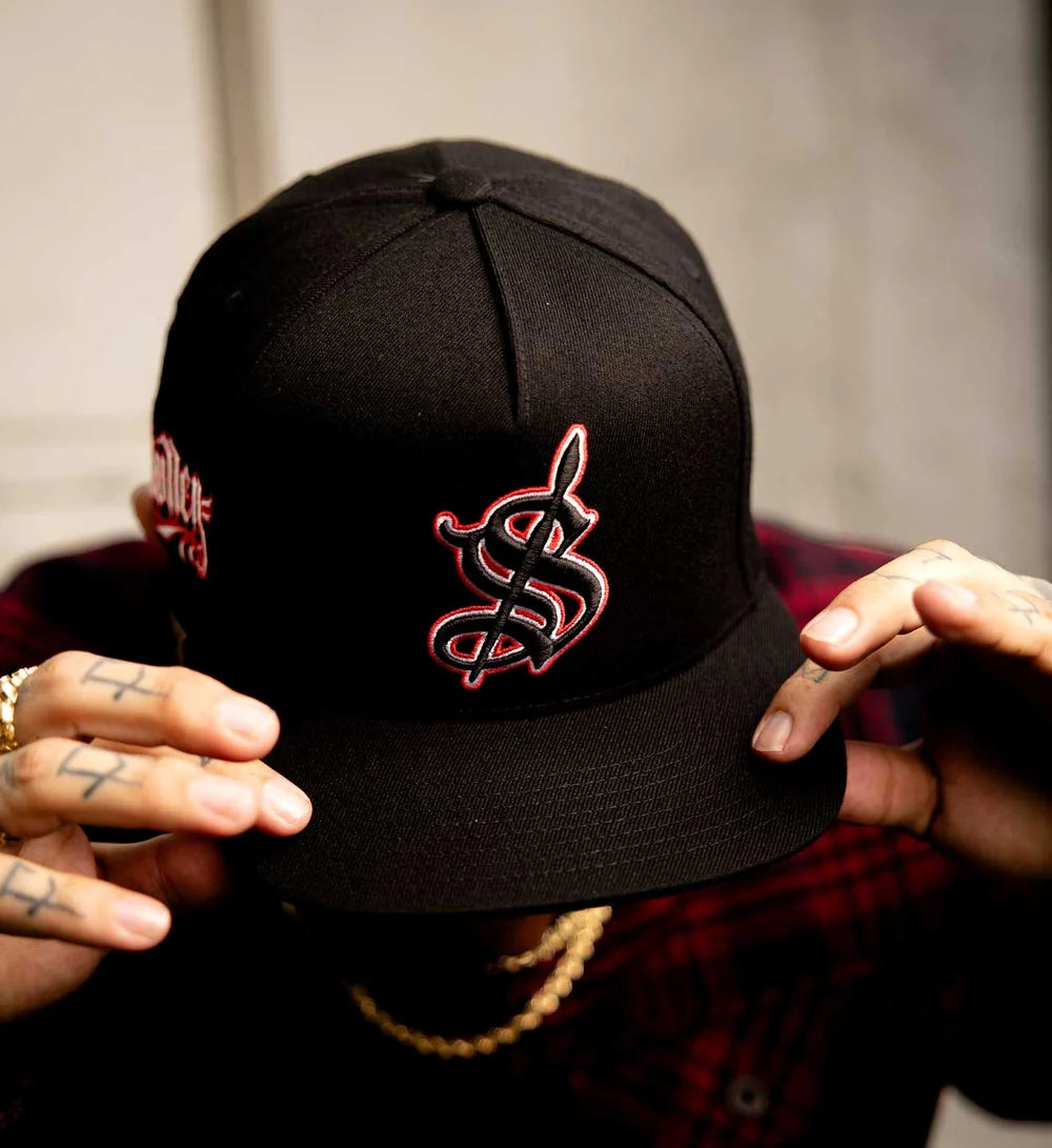 MAJORS SNAPBACK BLACK/RED