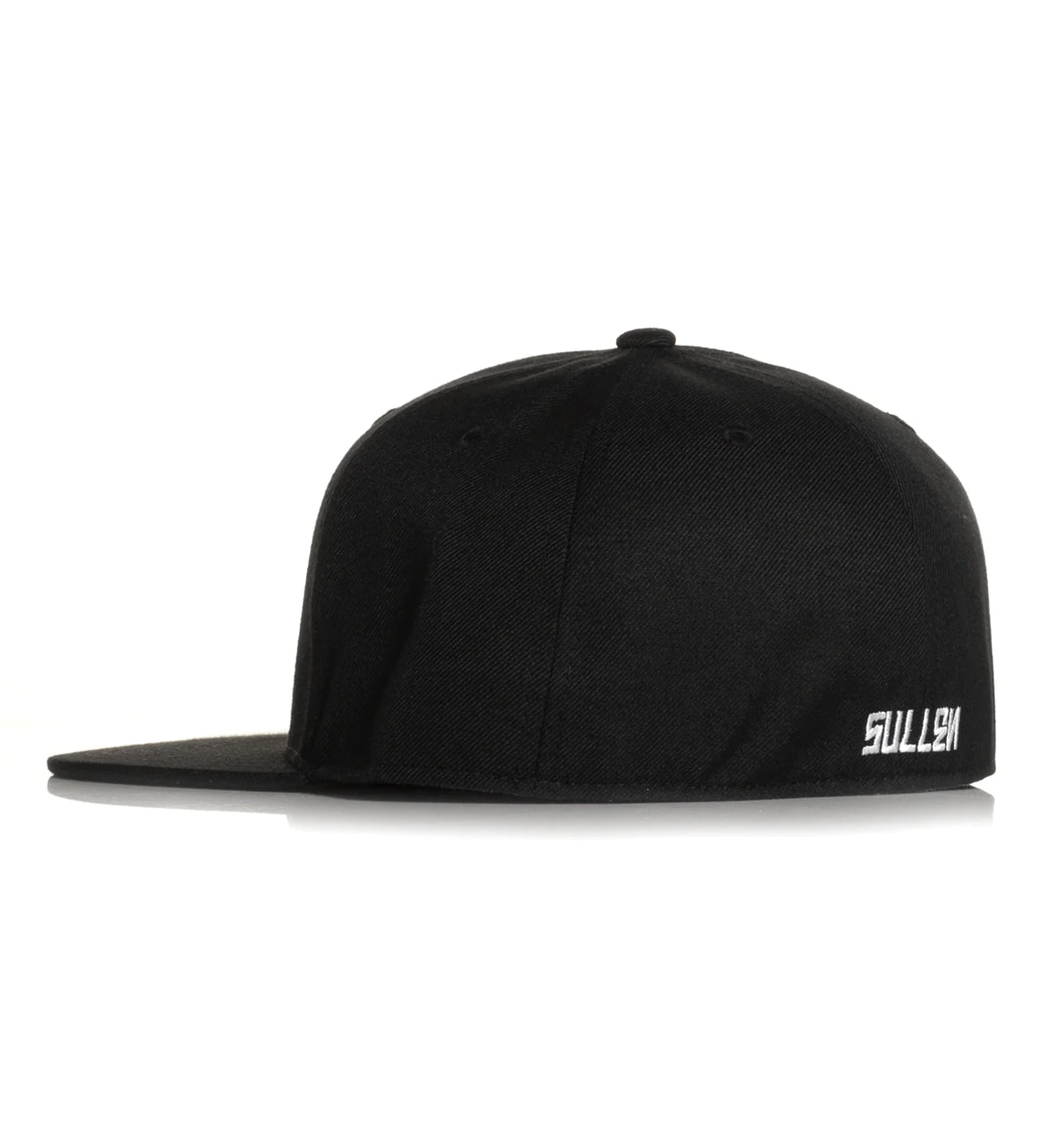 BADGE FITTED HAT BLACK