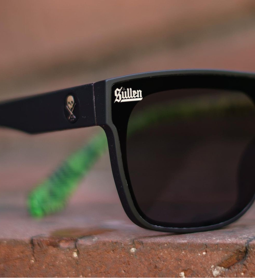 CHOLOHAFLYS GLASSES MATTE BLACK/SMOKE