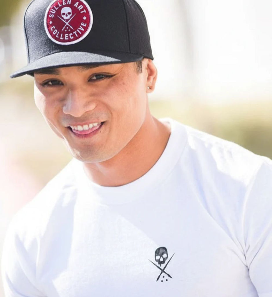 STANDARD ISSUE TEE WHITE/BLACK