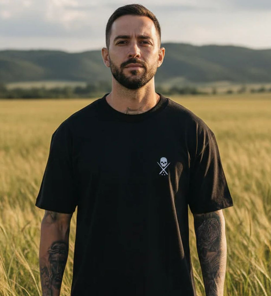 STANDARD ISSUE TEE BLACK/WHITE