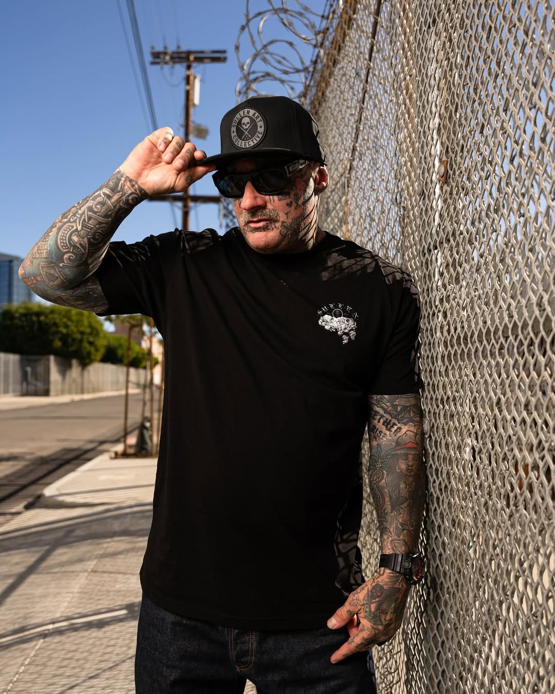 FRACTURED PREMIUM TEE