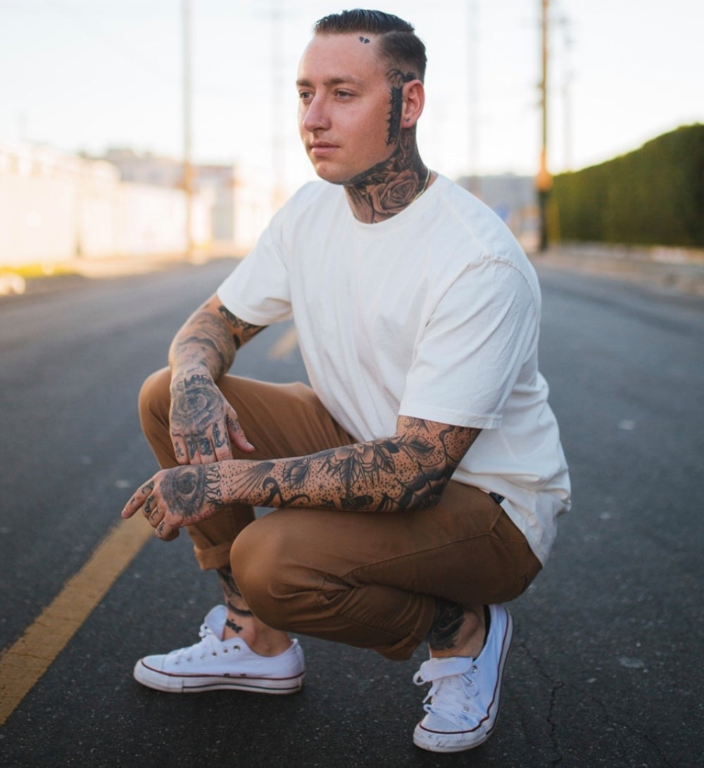 THE SOLIDS PREMIUM TEE ANTIQUE WHITE