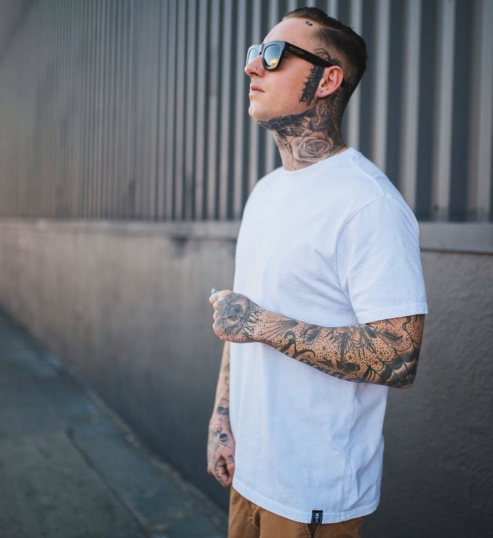 THE SOLIDS PREMIUM TEE WHITE