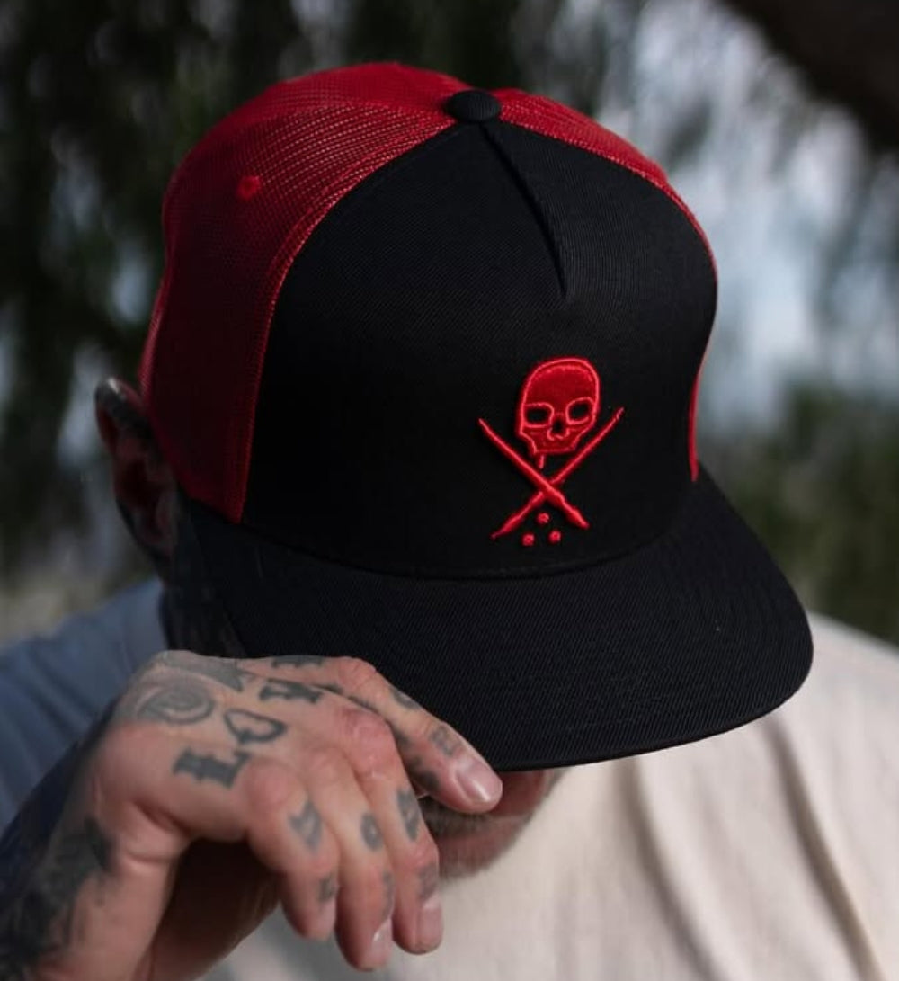 BADGE MESH SNAPBACK BKRD