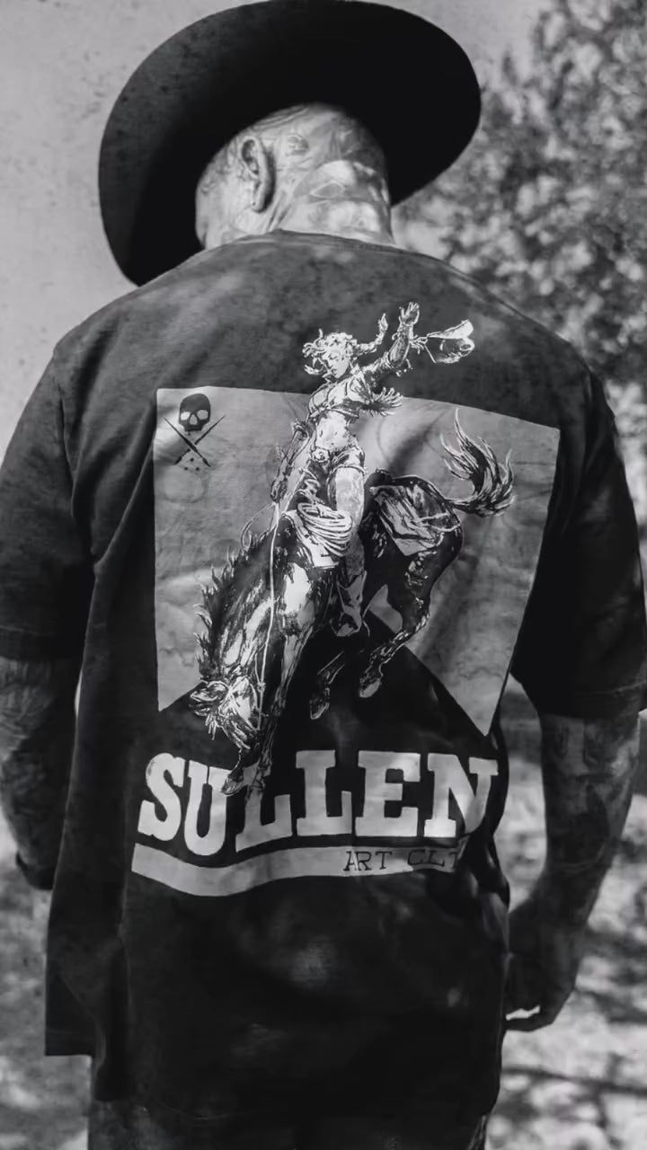 COWGIRL "1 TON" PREMIUM TEE