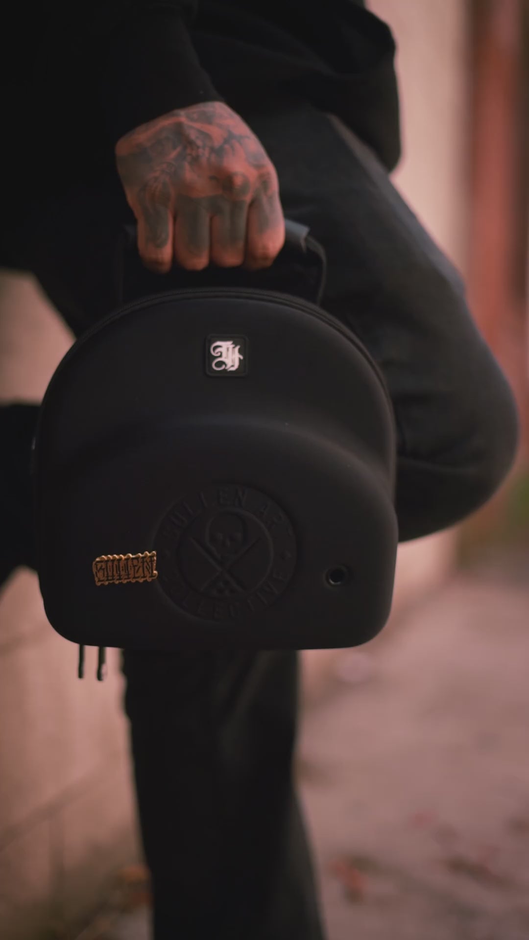 FEELS SNAPBACK
