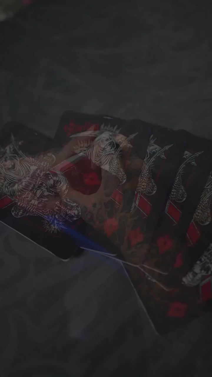 SPADES AND HEARTS PREMIUM TEE