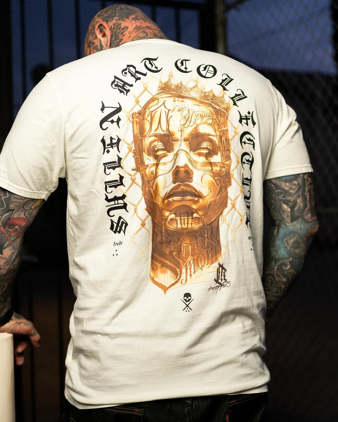 FUTURE FEMININE PREMIUM TEE