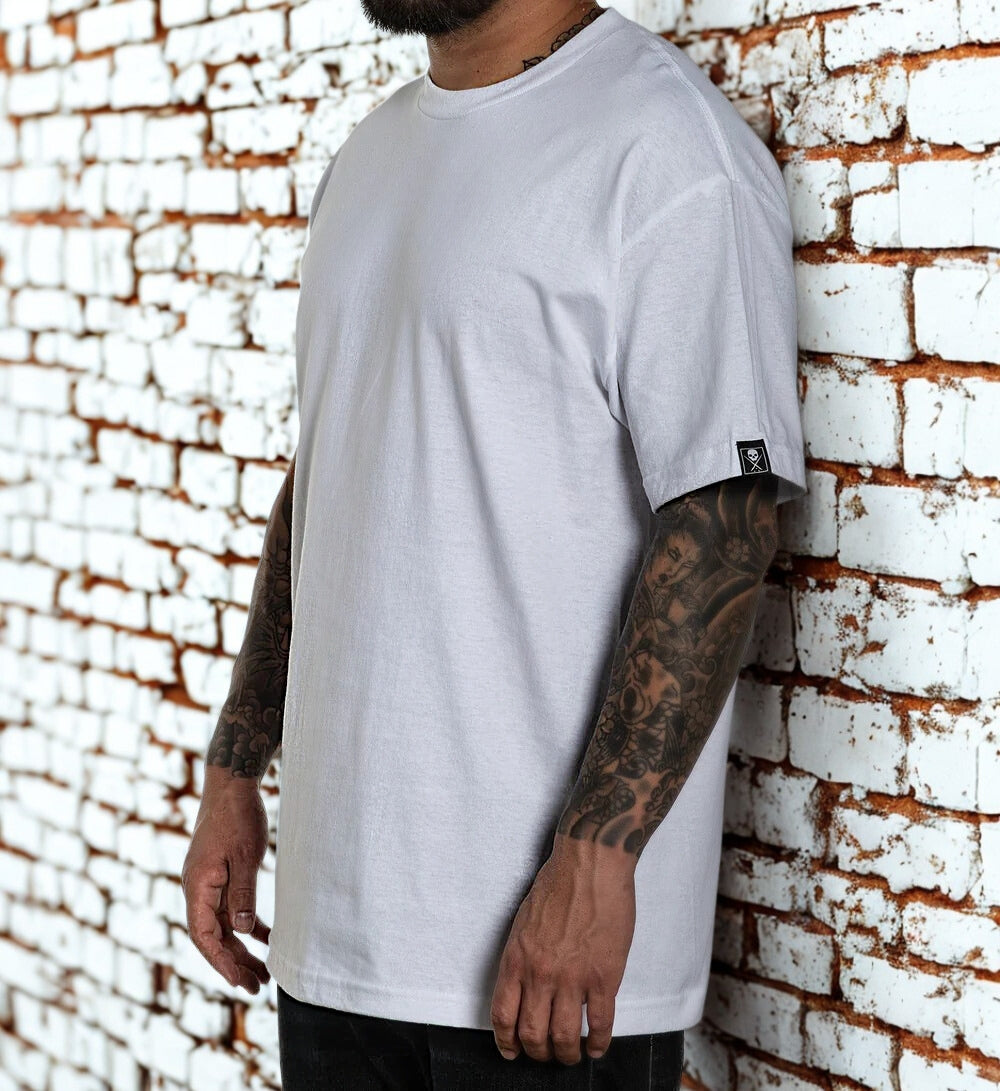 SOLID STANDARD WHITE TEE