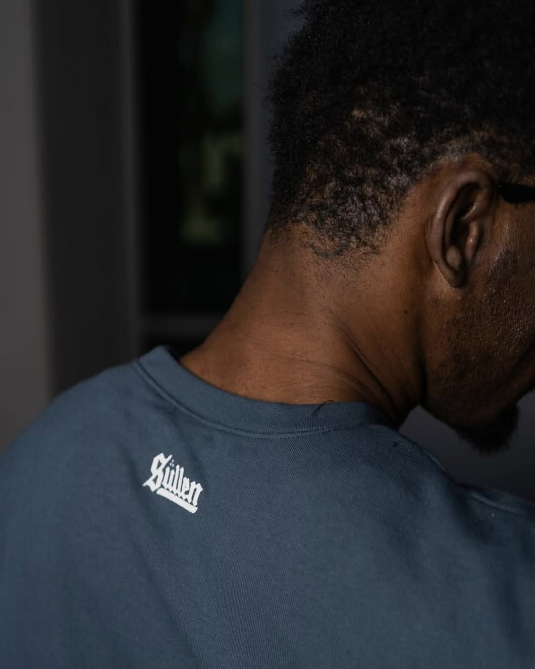 BADGE FRECH TERRY CREW ORBL