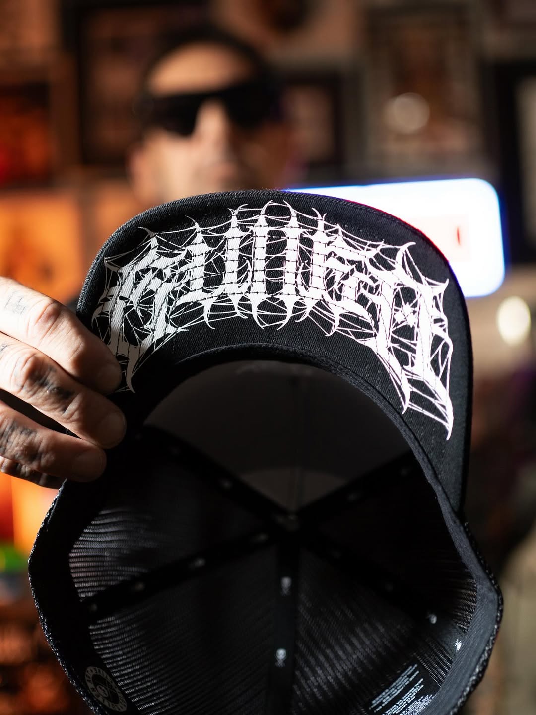 BRUTAL SNAPBACK