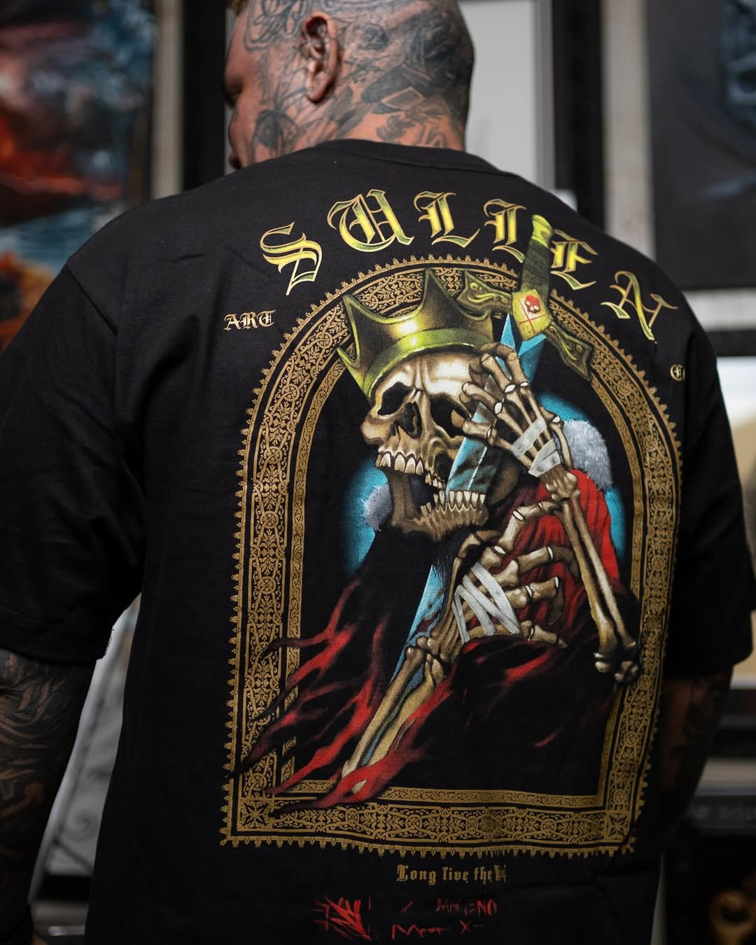 KING MAGENO STANDARD TEE